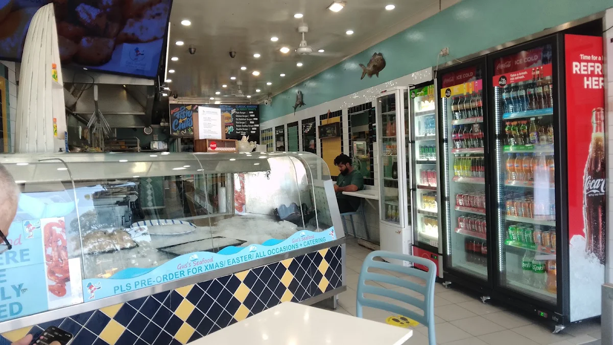 Vibe, Gus's Seafood