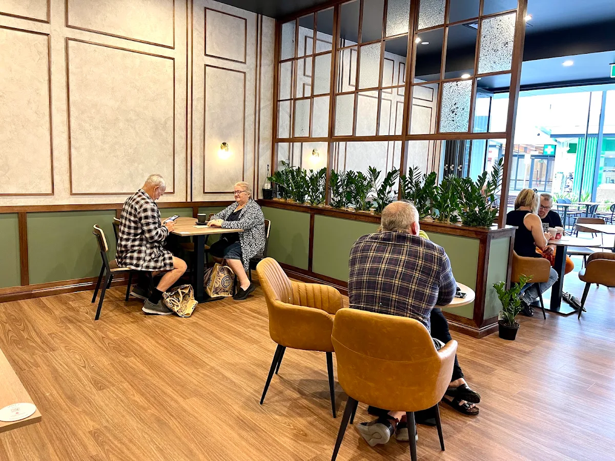 Vibe, Stellarossa Ipswich CBD