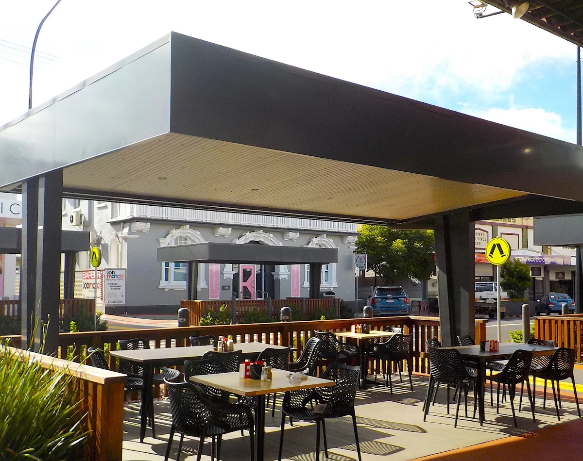 Vibe, Utopia cafe Kingaroy