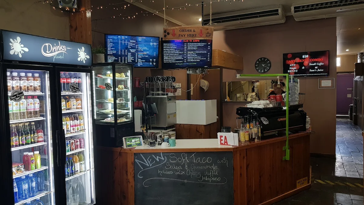 Vibe, Utopia cafe Kingaroy