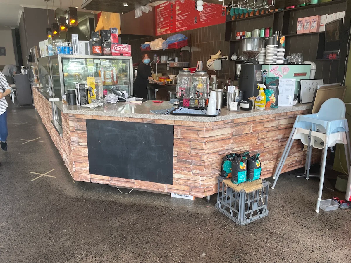 Vibe, Knox Gateway Cafe