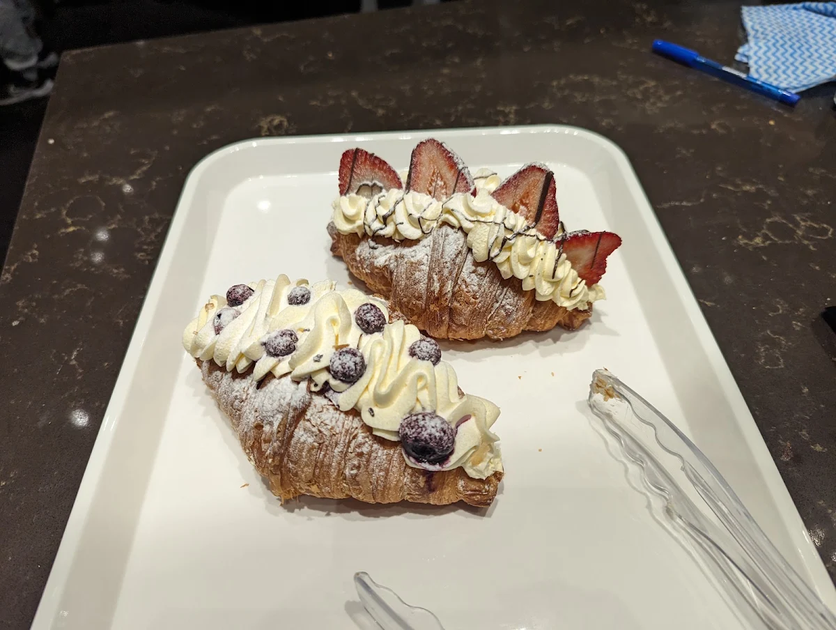 Food & drink, Bonbons Bakery M-City