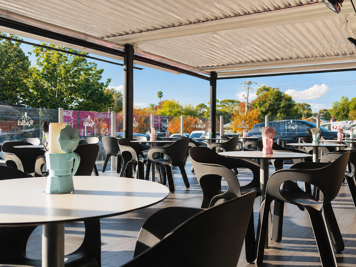 Vibe, Radici Cafe & Catering