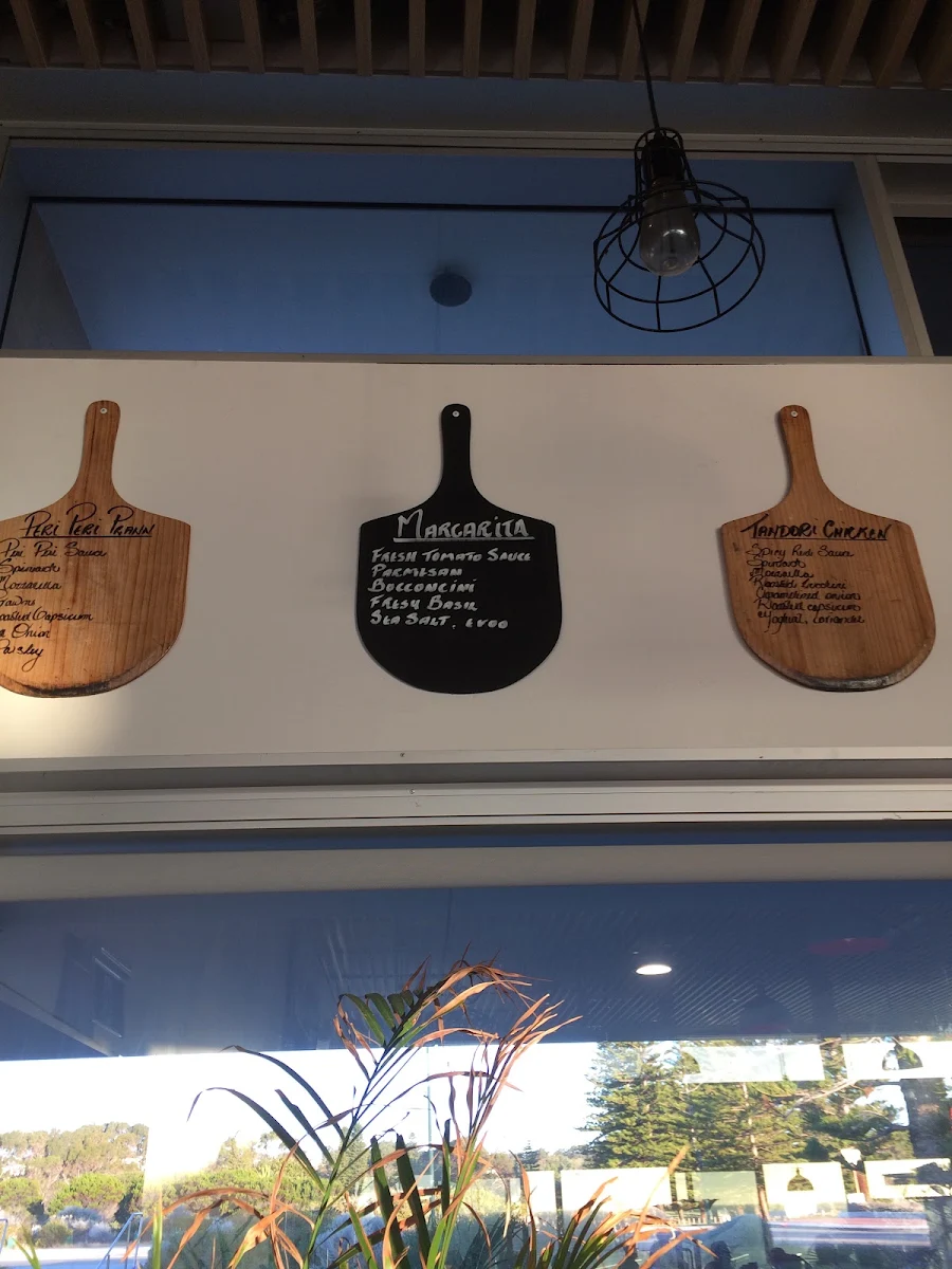 Menu, Rise City Beach