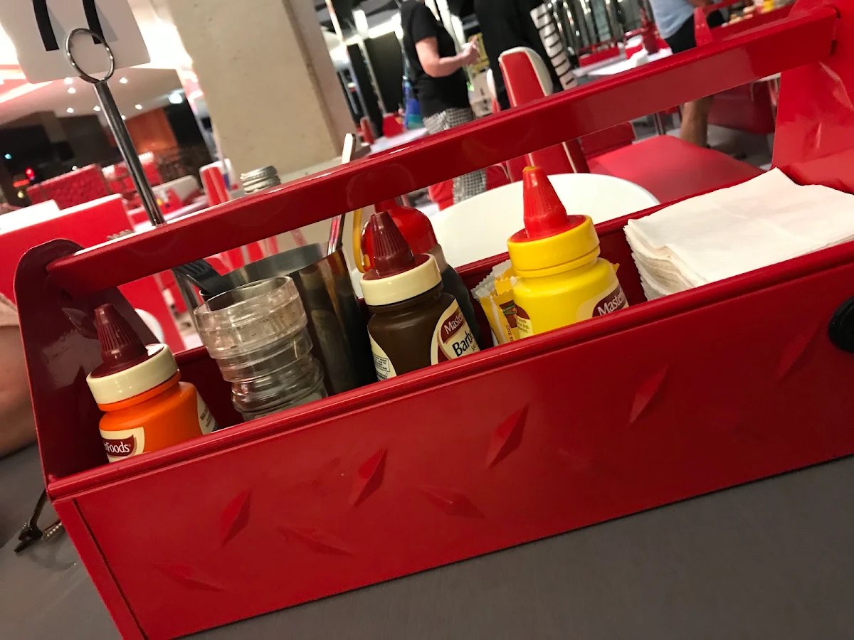 Vibe, Grill'd Burgers - Coolangatta