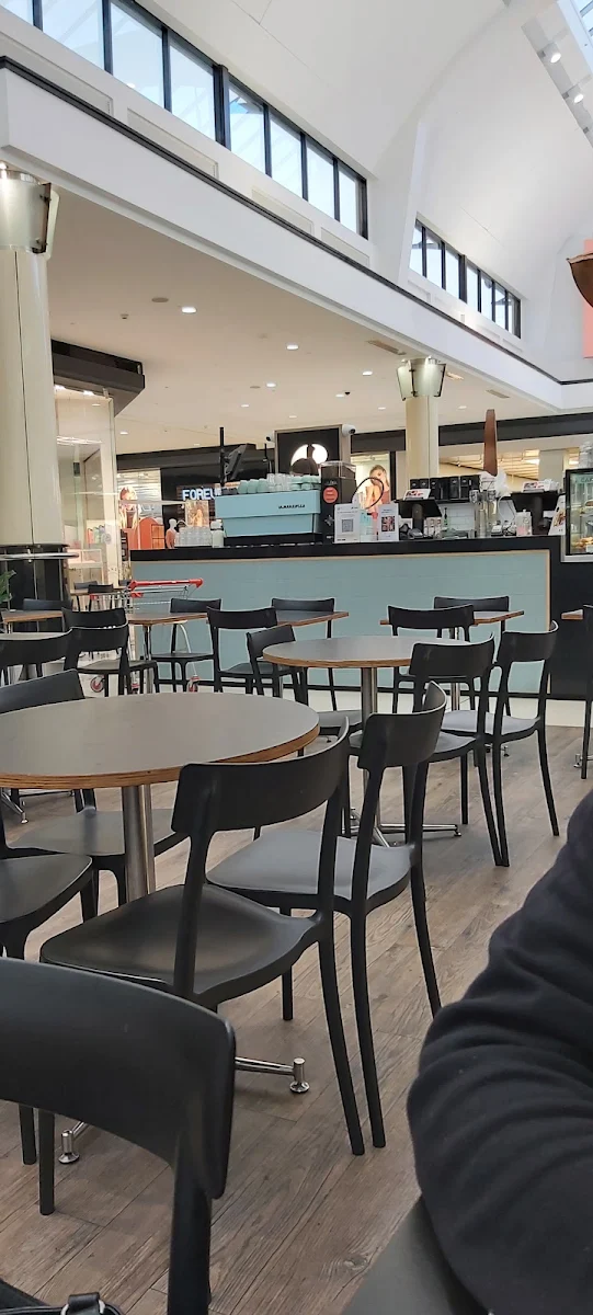 Vibe, The Coffee Club