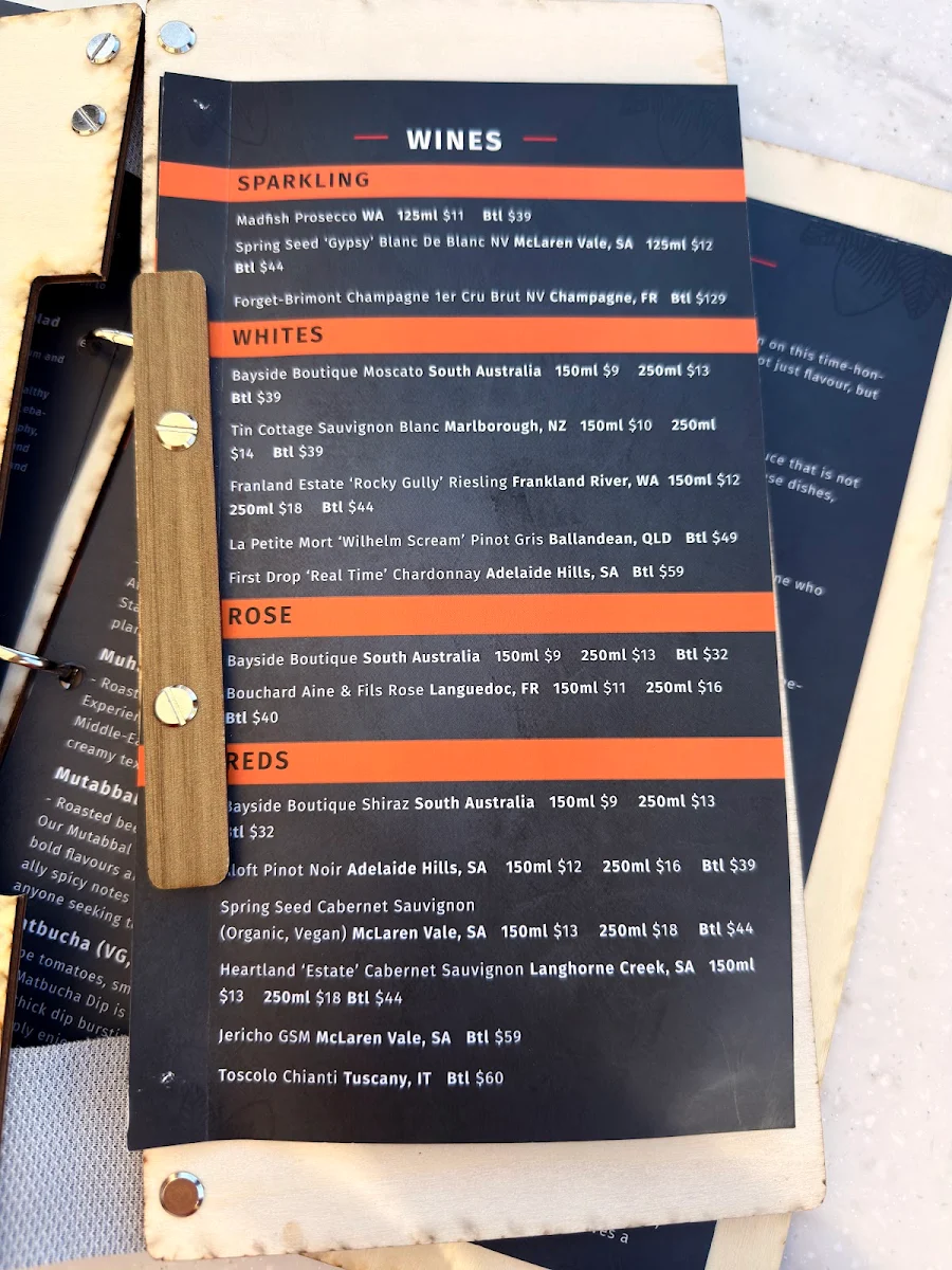 Menu, Fattoush Bayside