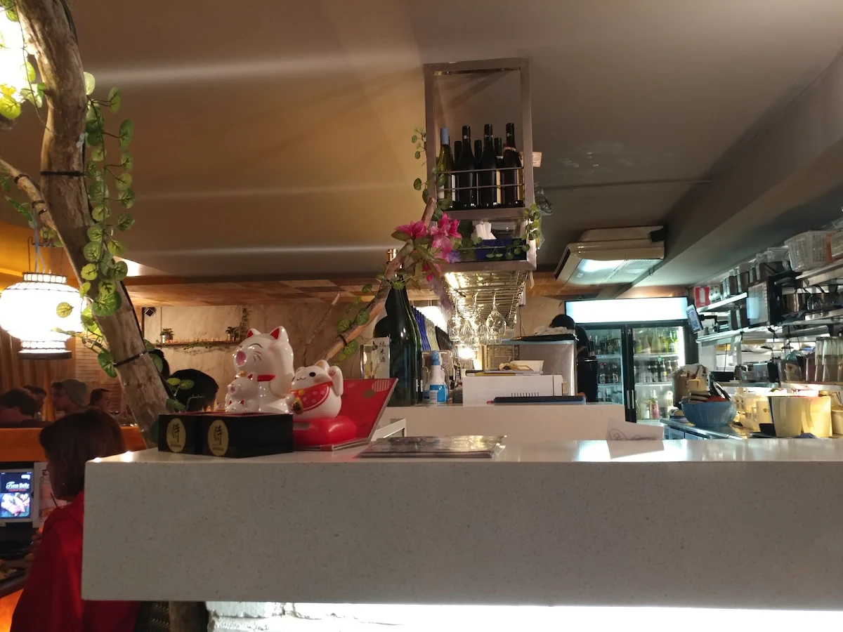 Vibe, Izakaya Samurai