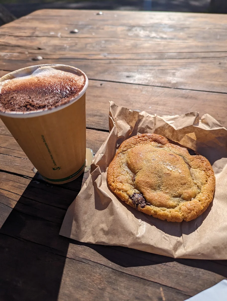 Food & drink photo 7