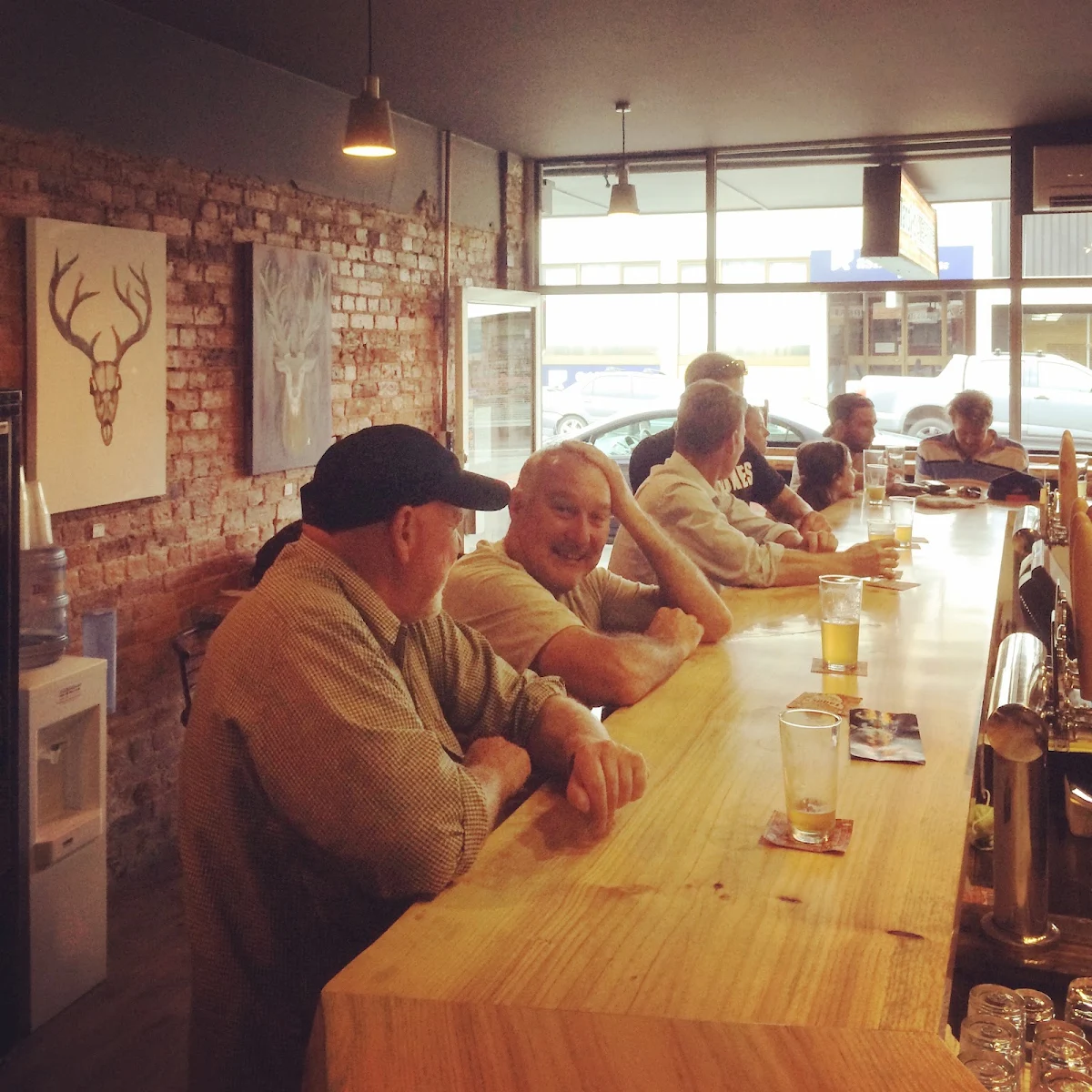 Vibe, Tandy's Alehouse