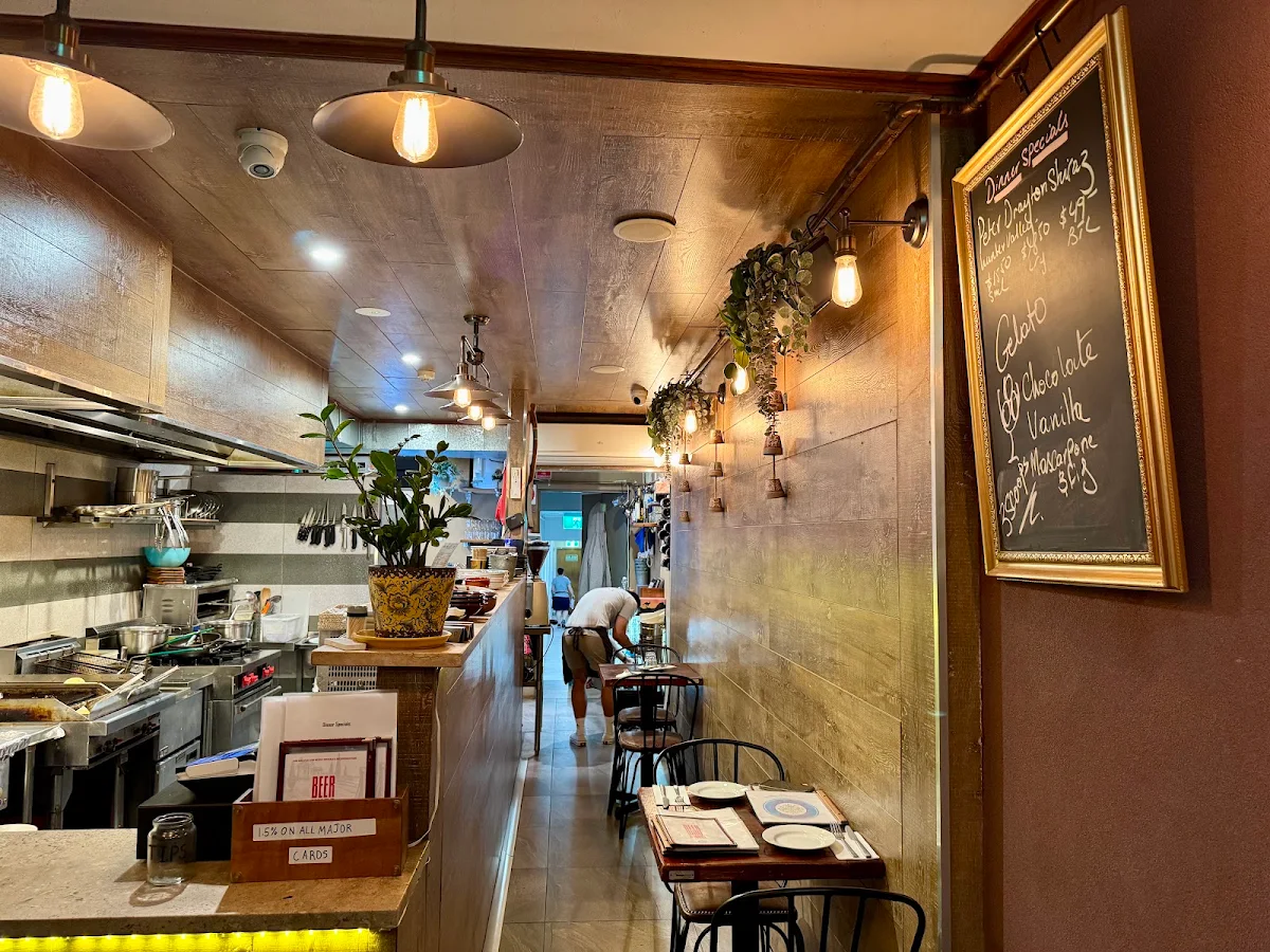 Vibe, Souks Mediterranean Street Food
