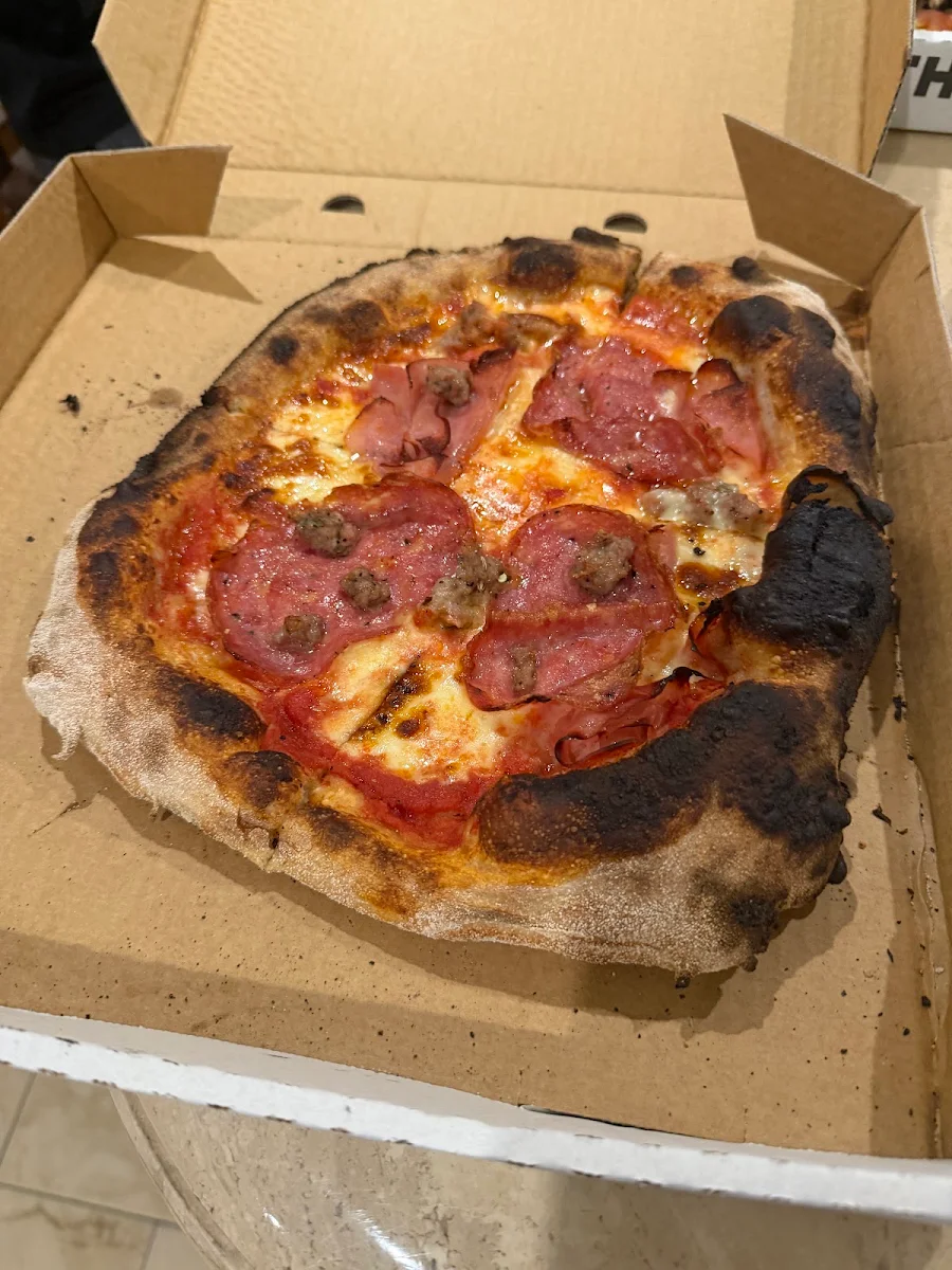 Food & drink, Gather Round Pizza
