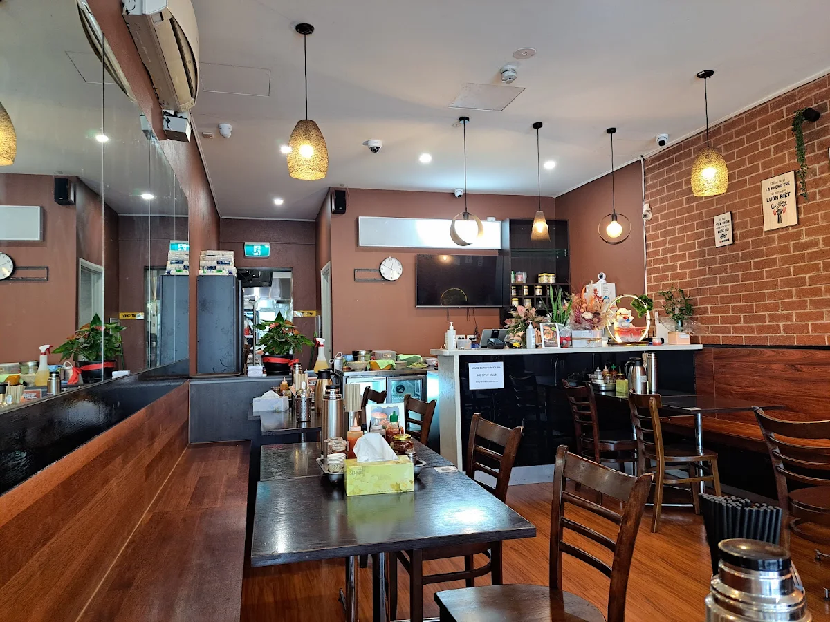 Vibe, Pho Nho Richmond