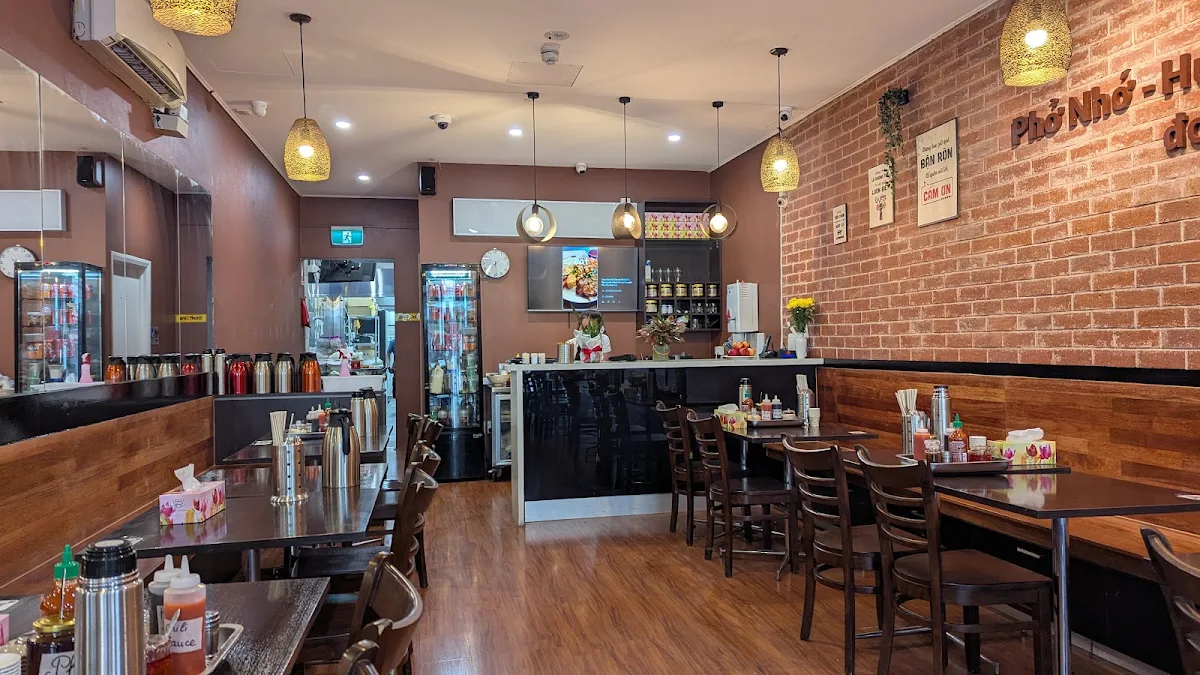 Vibe, Pho Nho Richmond