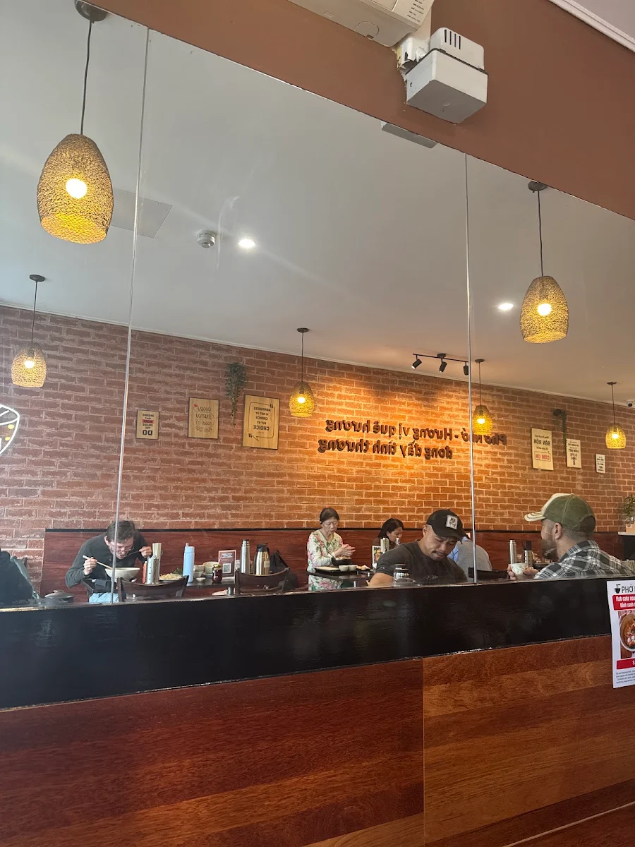 Vibe, Pho Nho Richmond