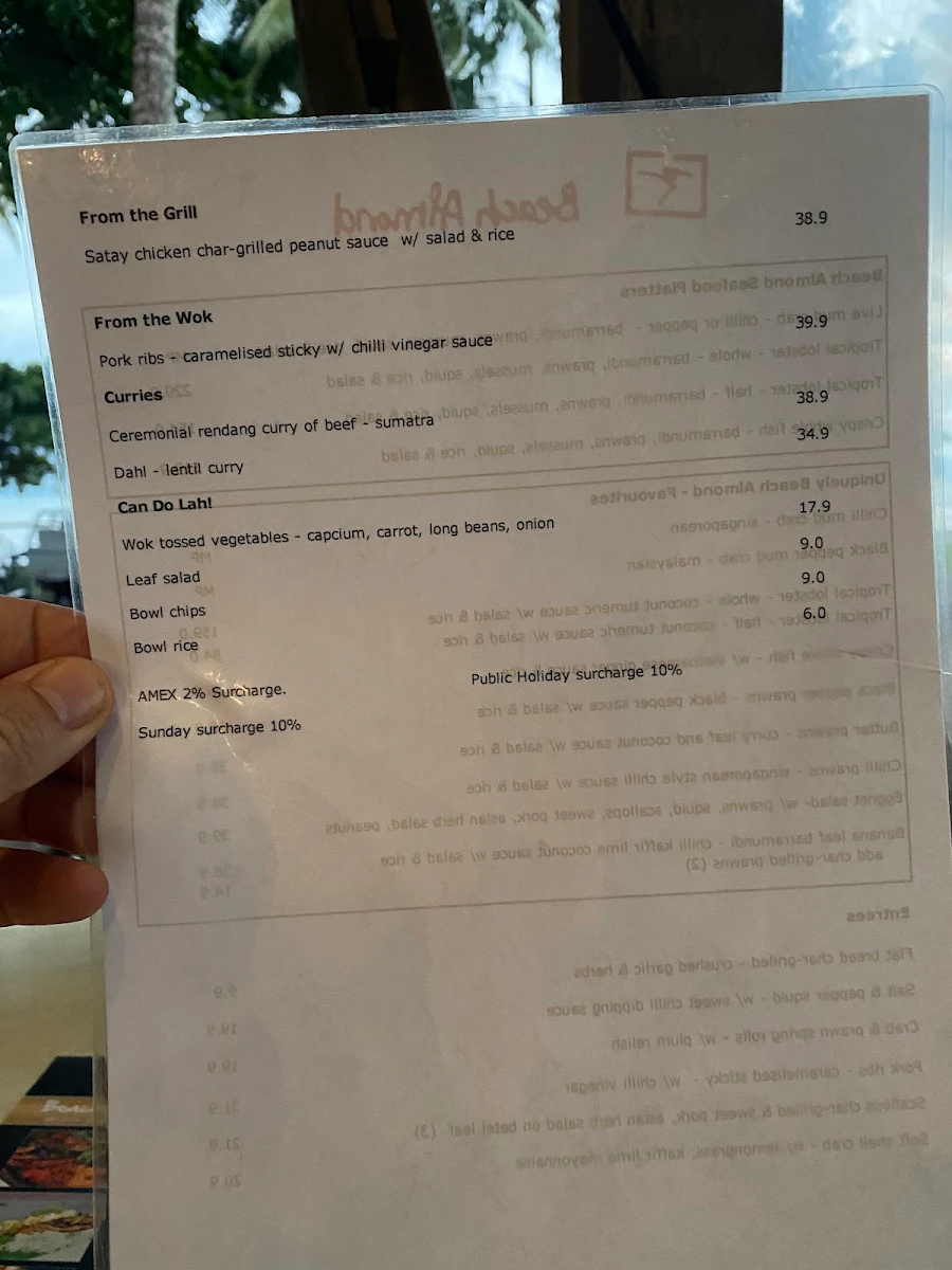 Menu, Beach Almond