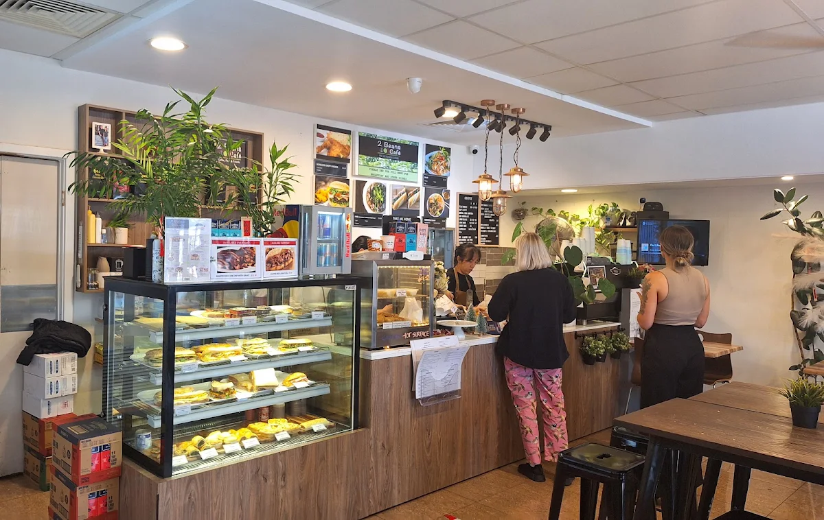 Vibe, 2 Beans Cafe