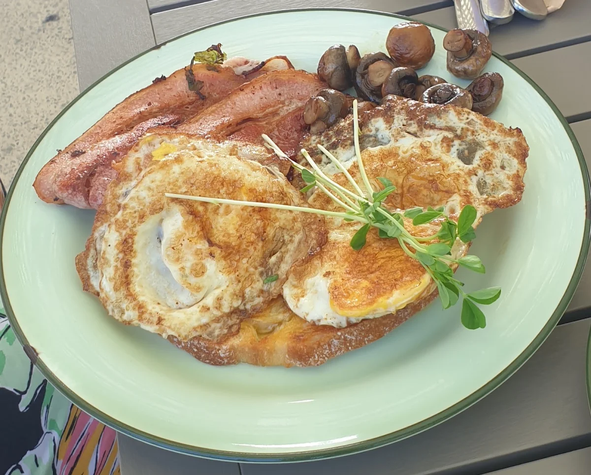 Food & drink, Regatta Park Kitchen