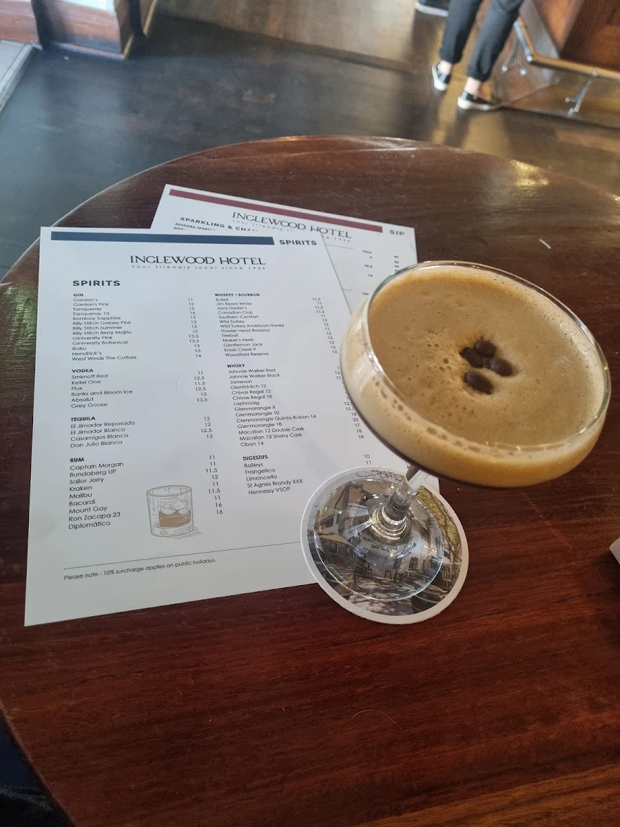 Menu, Inglewood Hotel