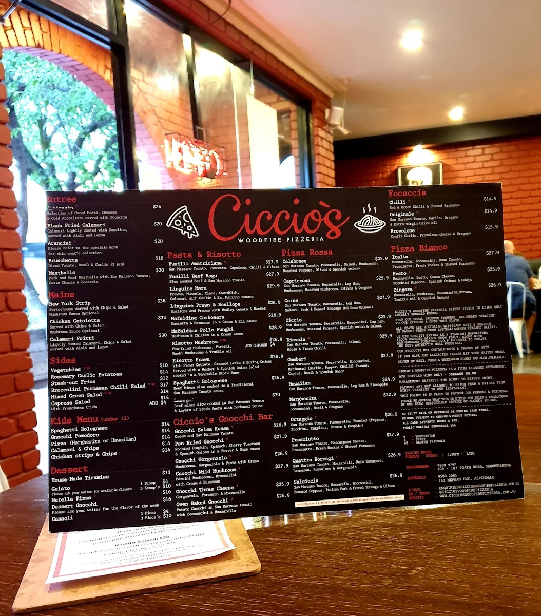 Menu, Ciccio's Woodfire Pizzeria