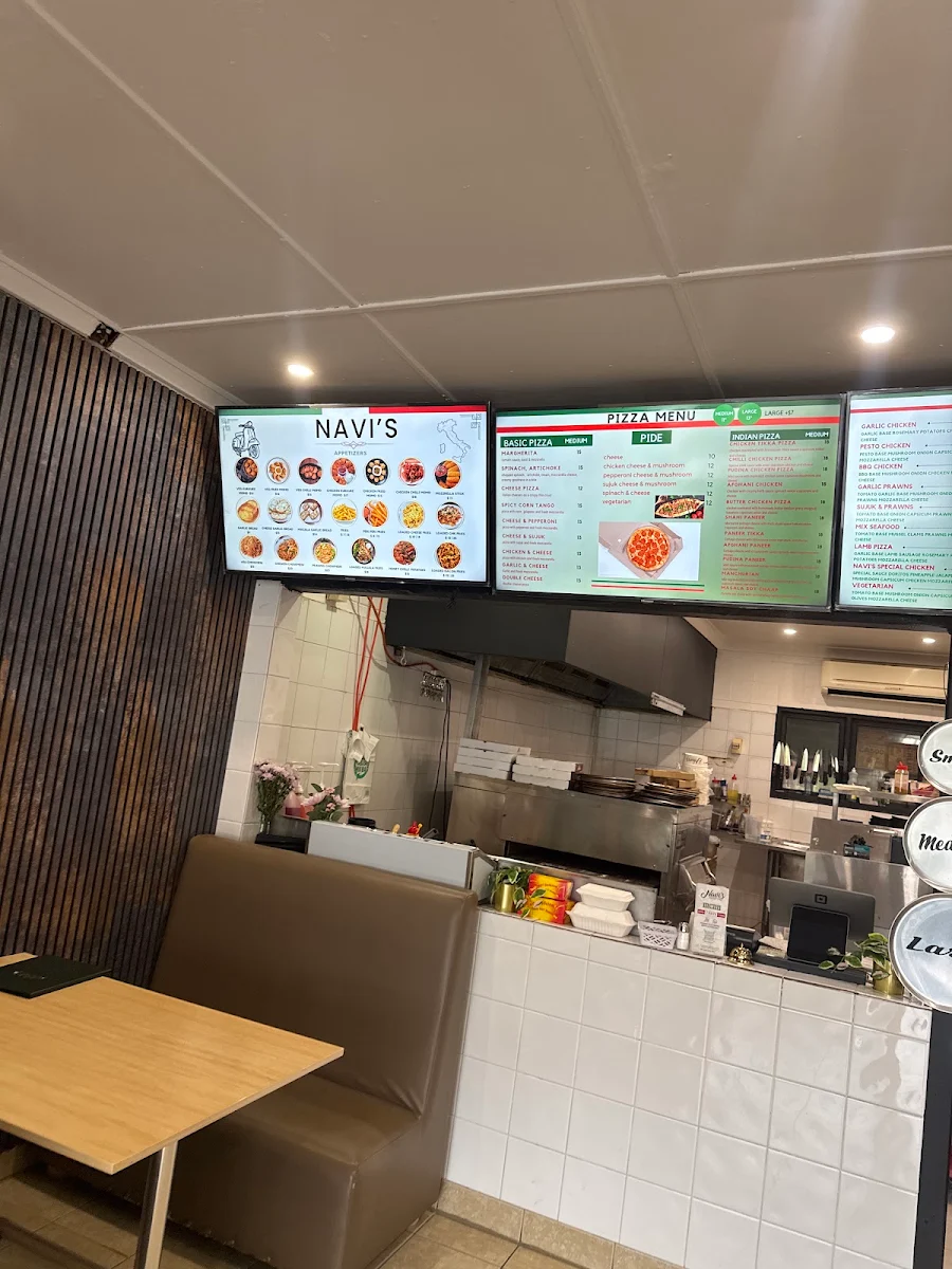 Menu, Navis Pizza Pasta Sevenhills