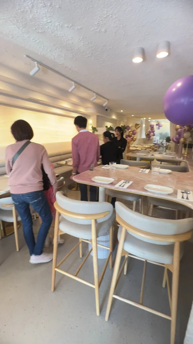 Vibe, LIMLAY Thai Street Food & Bar
