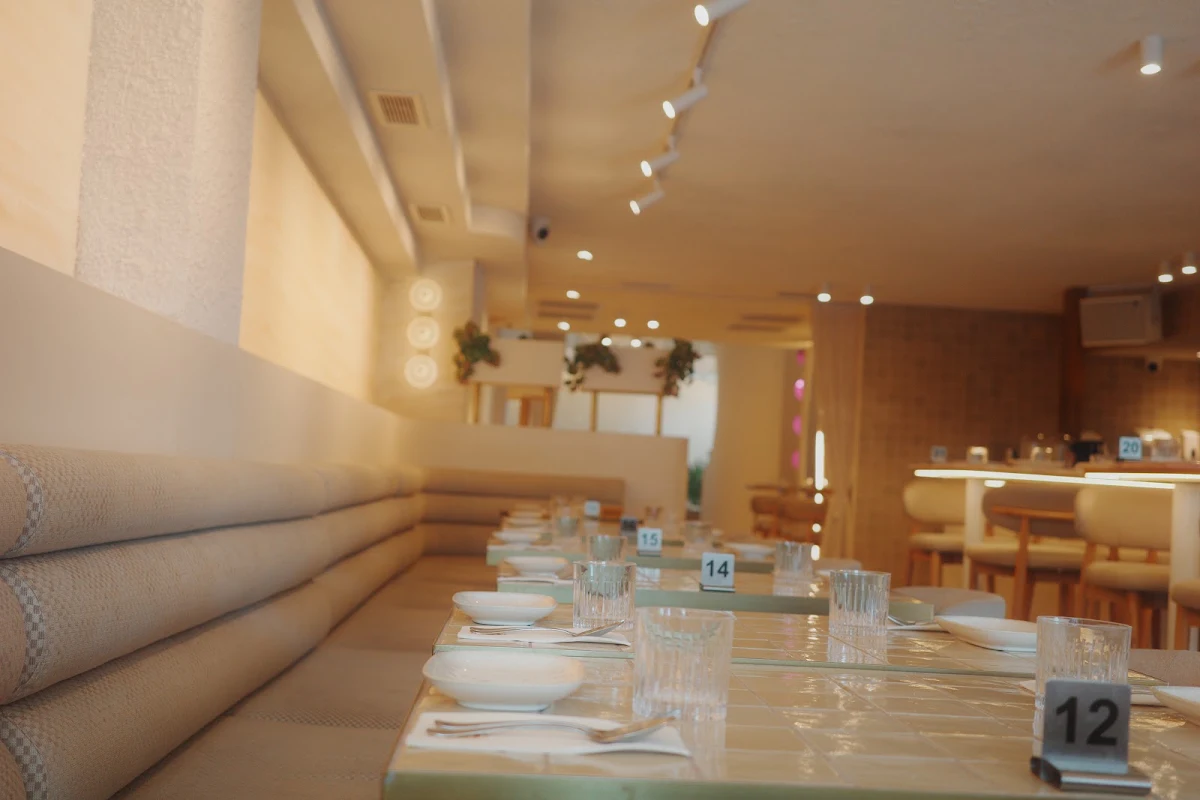 Vibe, LIMLAY Thai Street Food & Bar