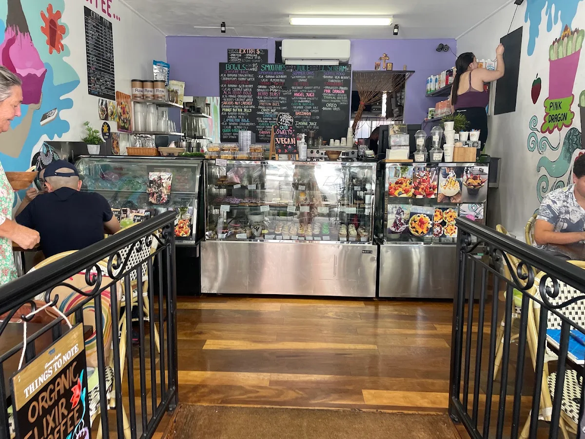 Vibe, Insane Acai Bar