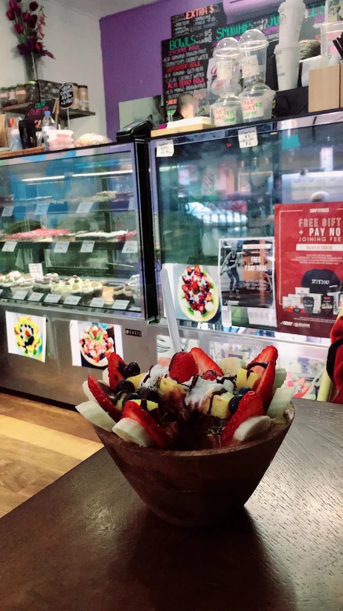 Vibe, Insane Acai Bar