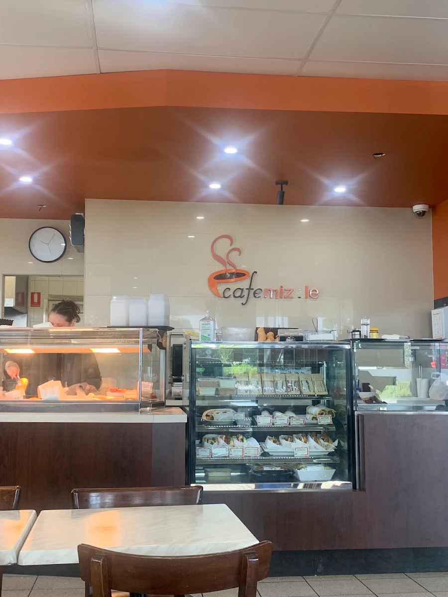 Vibe, Cafe Mizzle