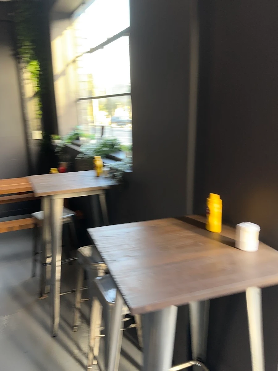 Vibe, The Famished Wolf Kensington