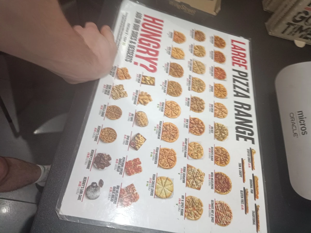 Menu, Pizza Hut Broadbeach