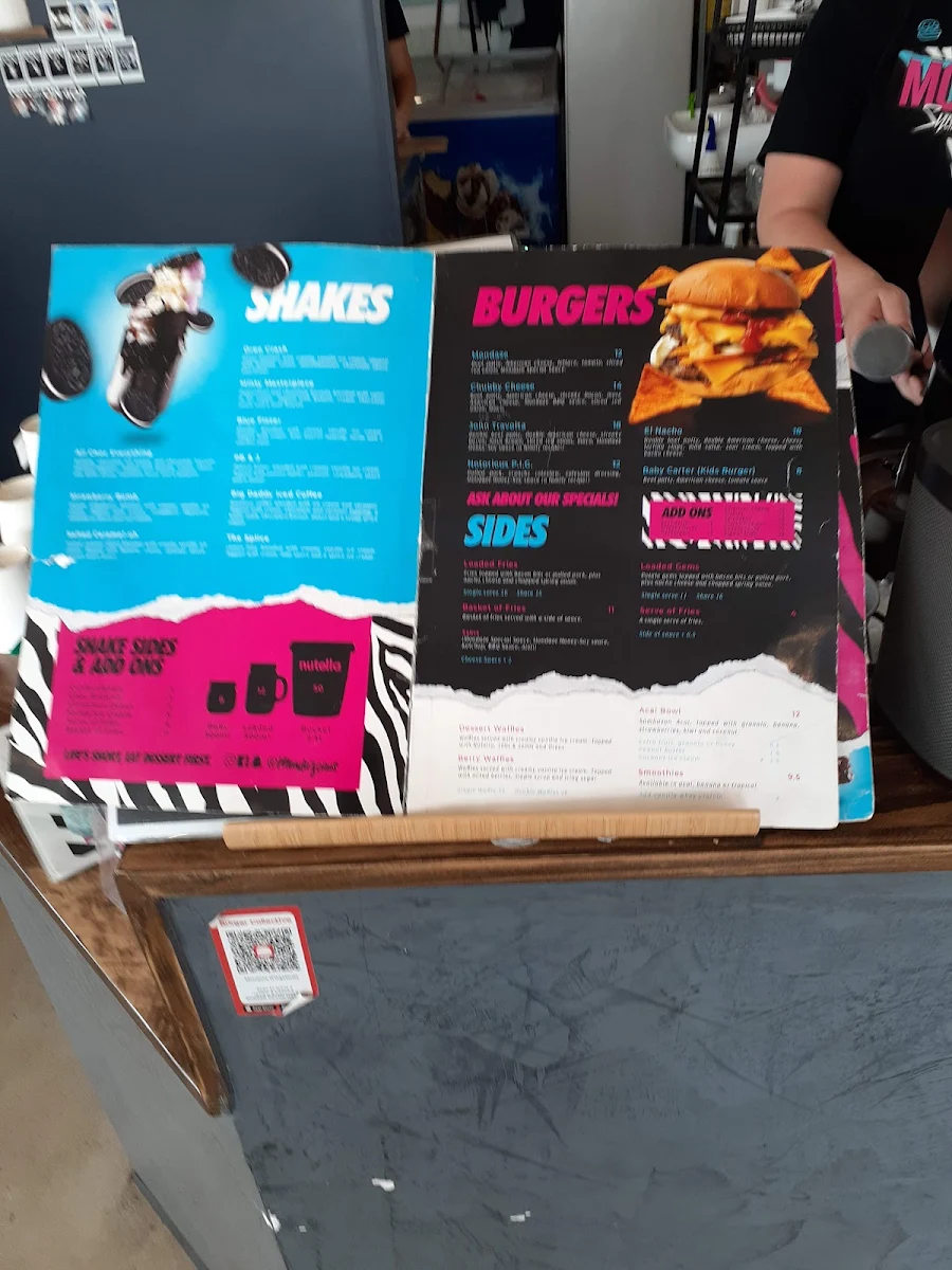 Menu, Mondaze Burgers & Shakes