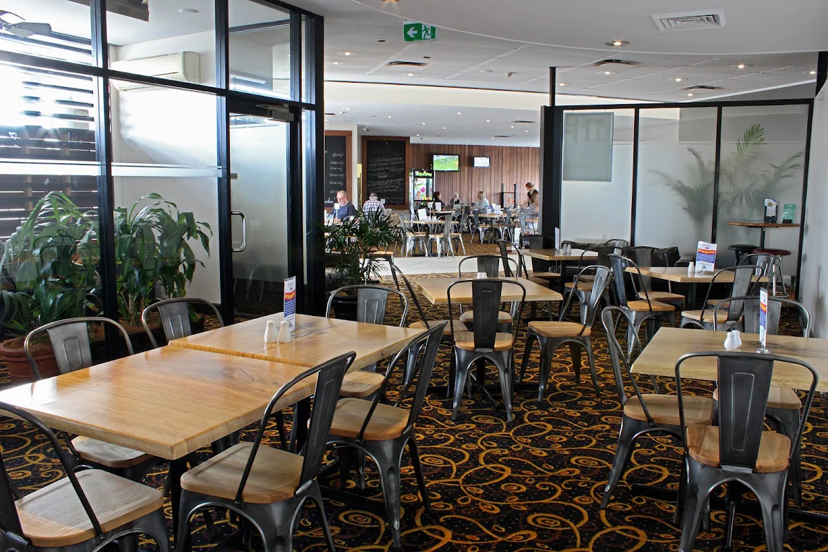 Vibe, The Rutherford Hotel