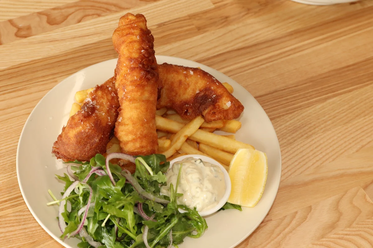 Food & drink, 3030 Waterfront
