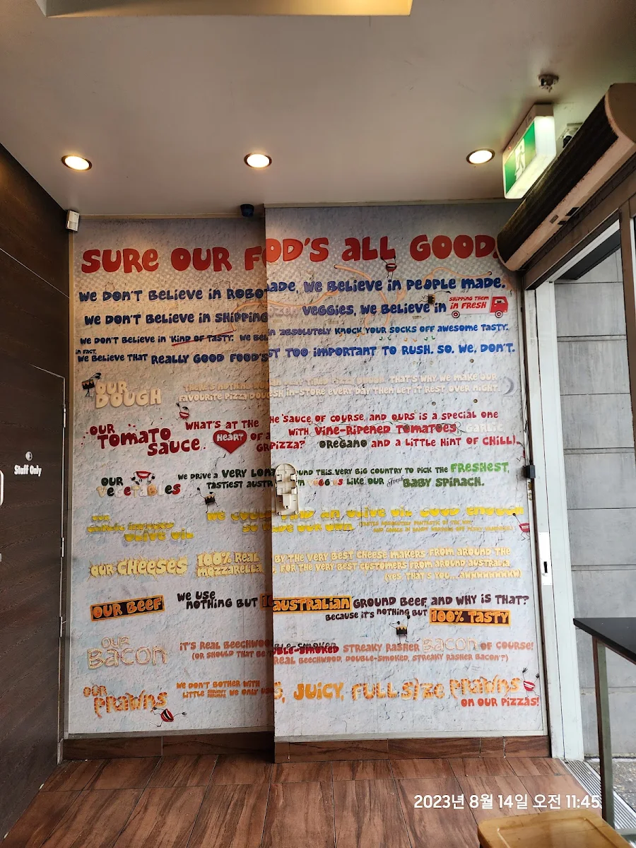 Menu, Domino's Pizza Bondi Junction