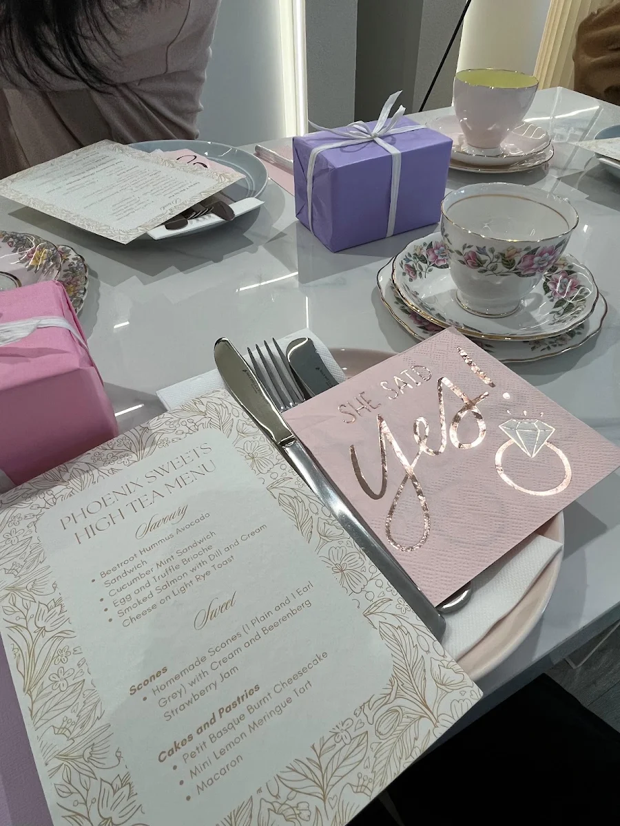 Menu, Phoenix Sweets Cakery