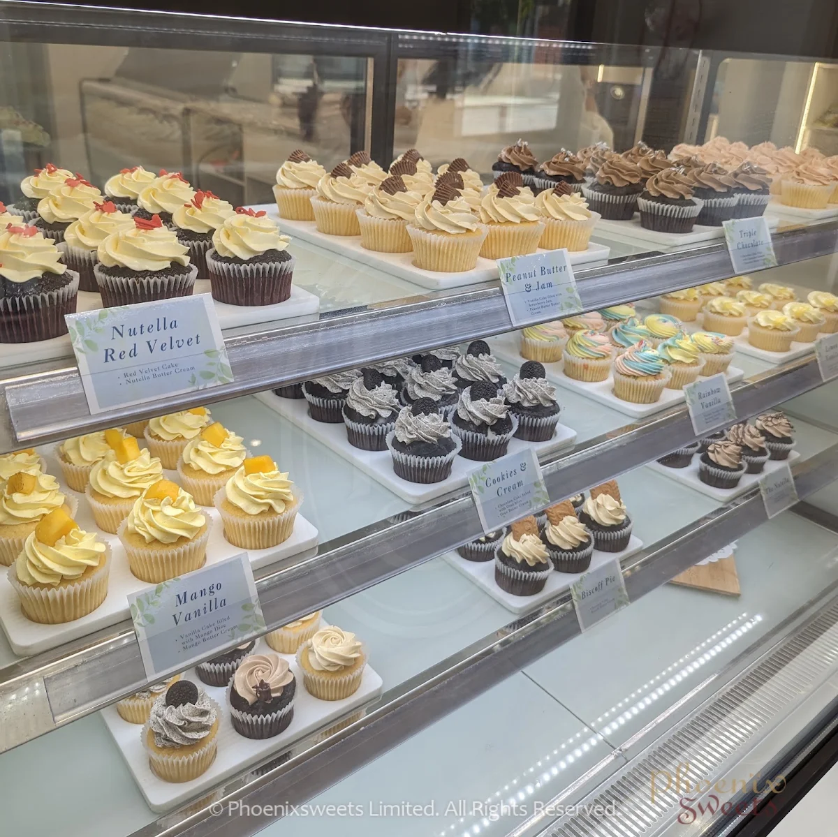 Vibe, Phoenix Sweets Cakery