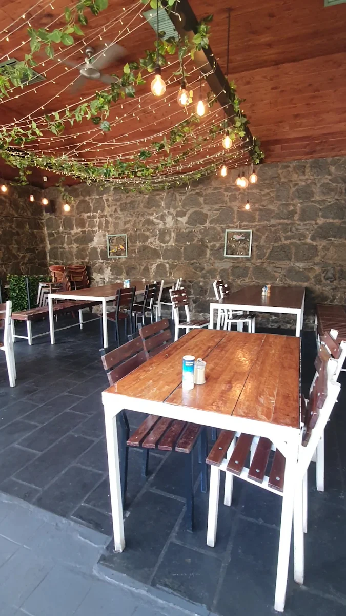 Vibe, Four Larks Cafe Function & Catering