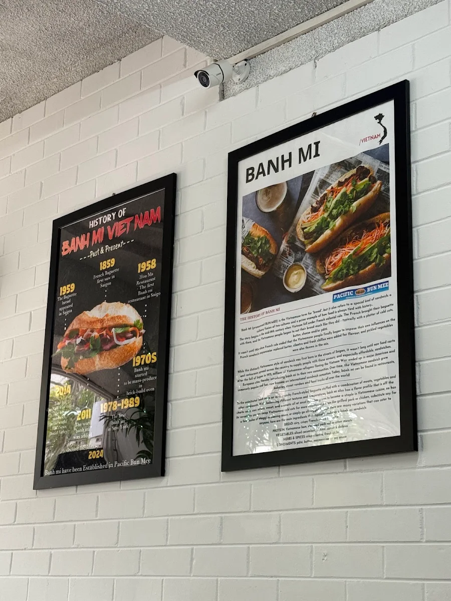Menu, Pacific Bun Mee