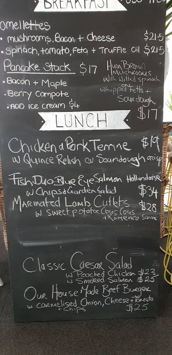 Menu, Seagrass Long Point