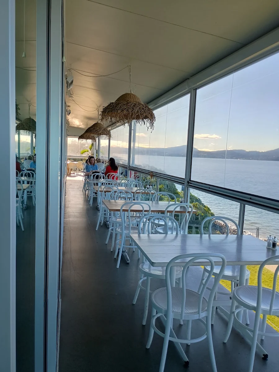 Vibe, Seagrass Long Point