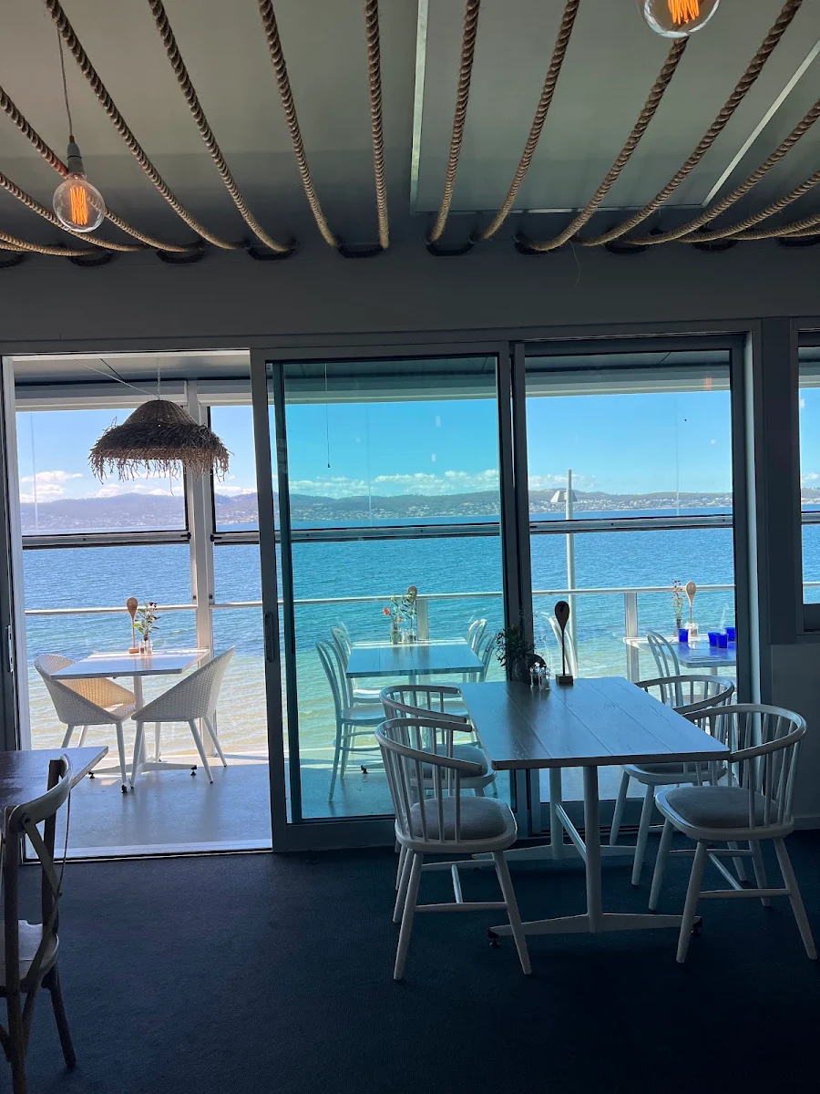 Vibe, Seagrass Long Point