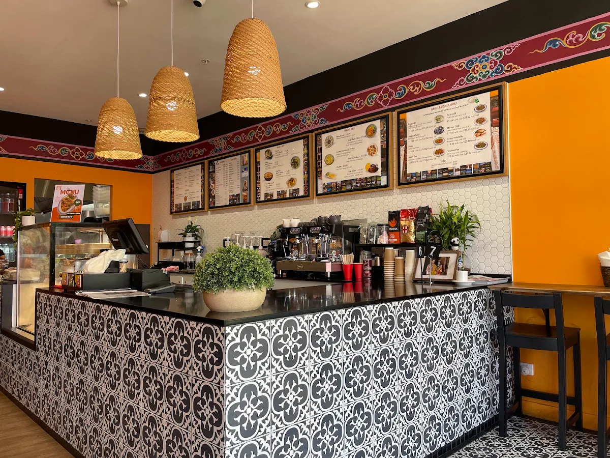 Vibe, Druk Cafe & Bhutanese Restaurant