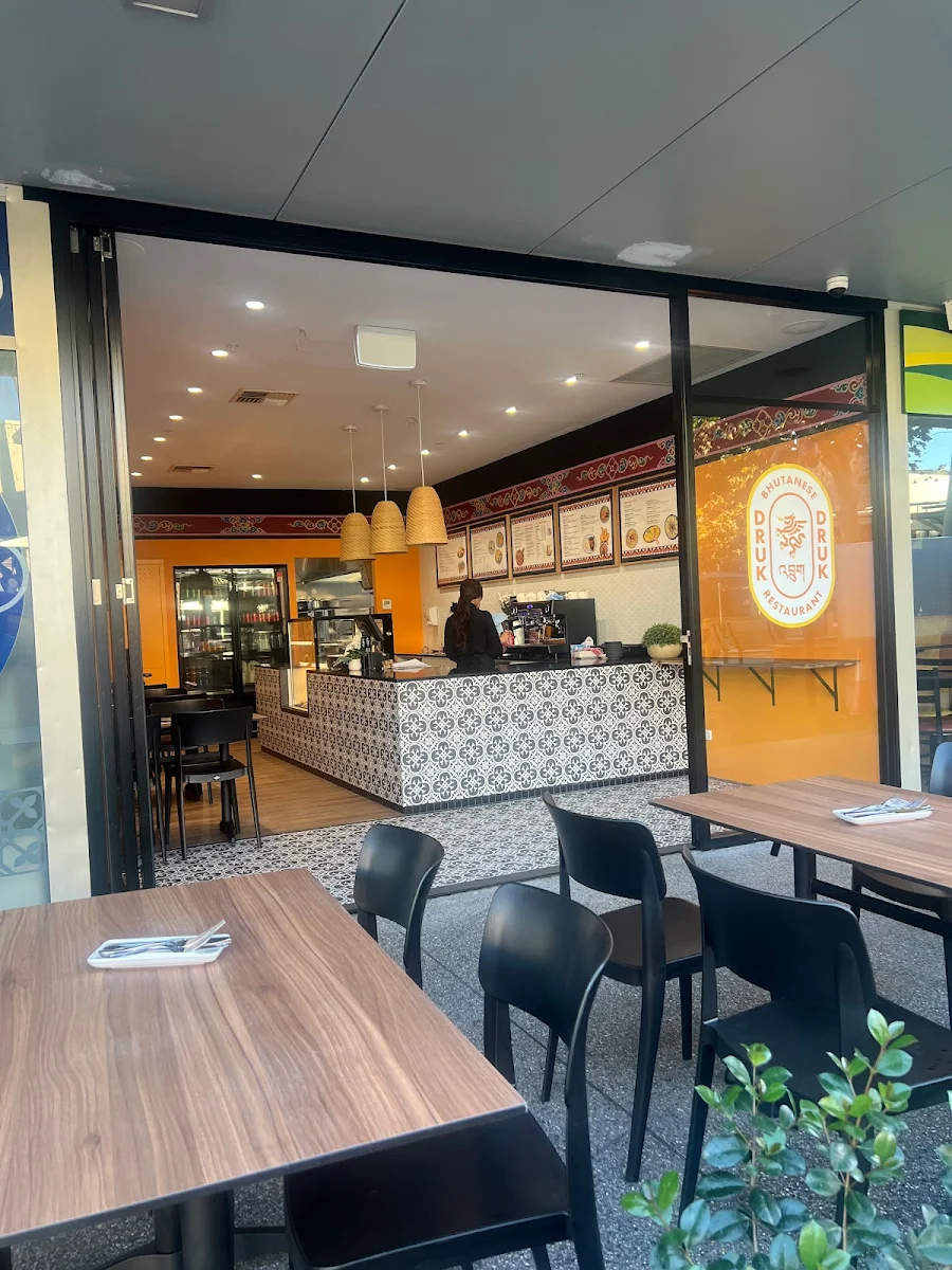 Vibe, Druk Cafe & Bhutanese Restaurant