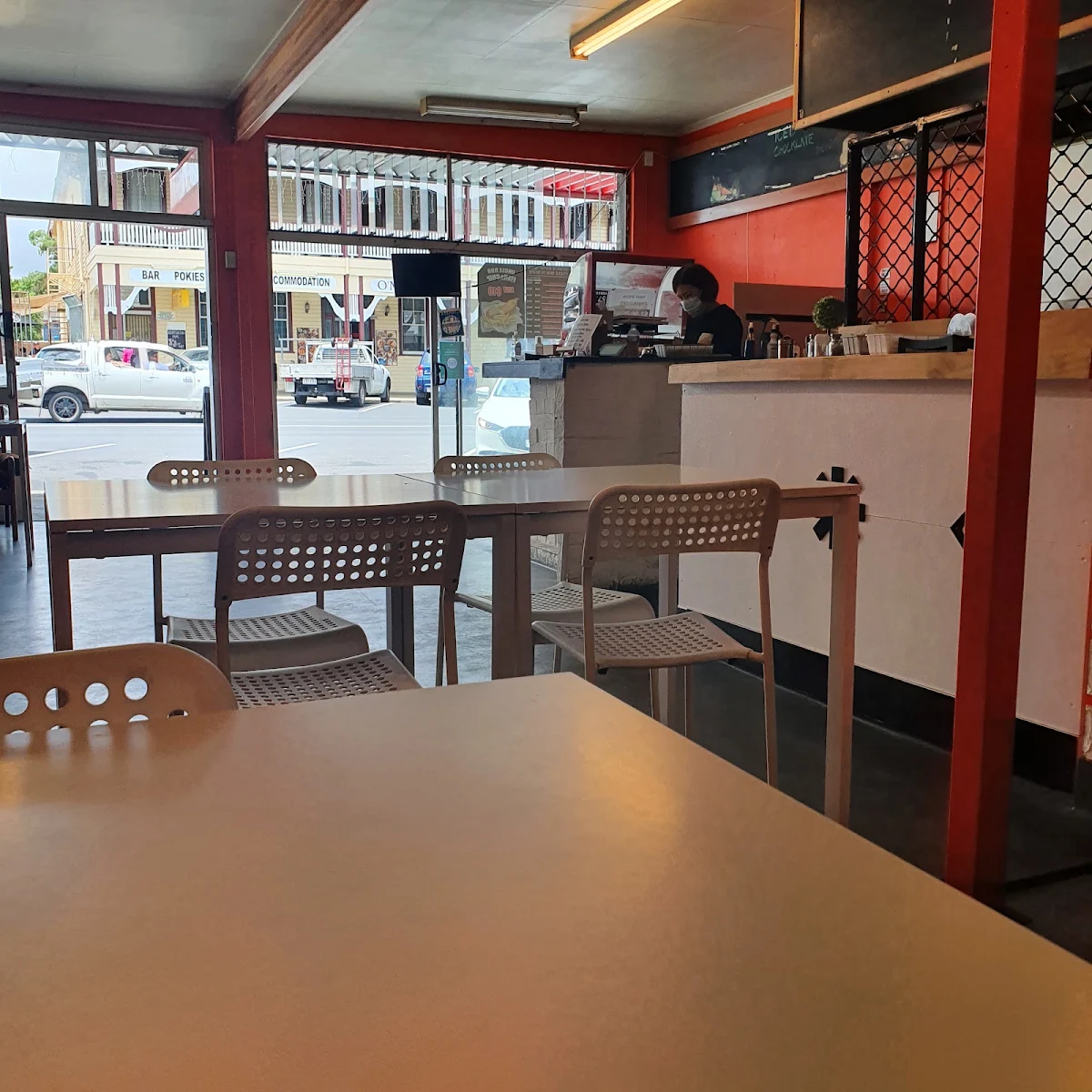Vibe, Uncle Bob Takeaway & Fusion Restaurant