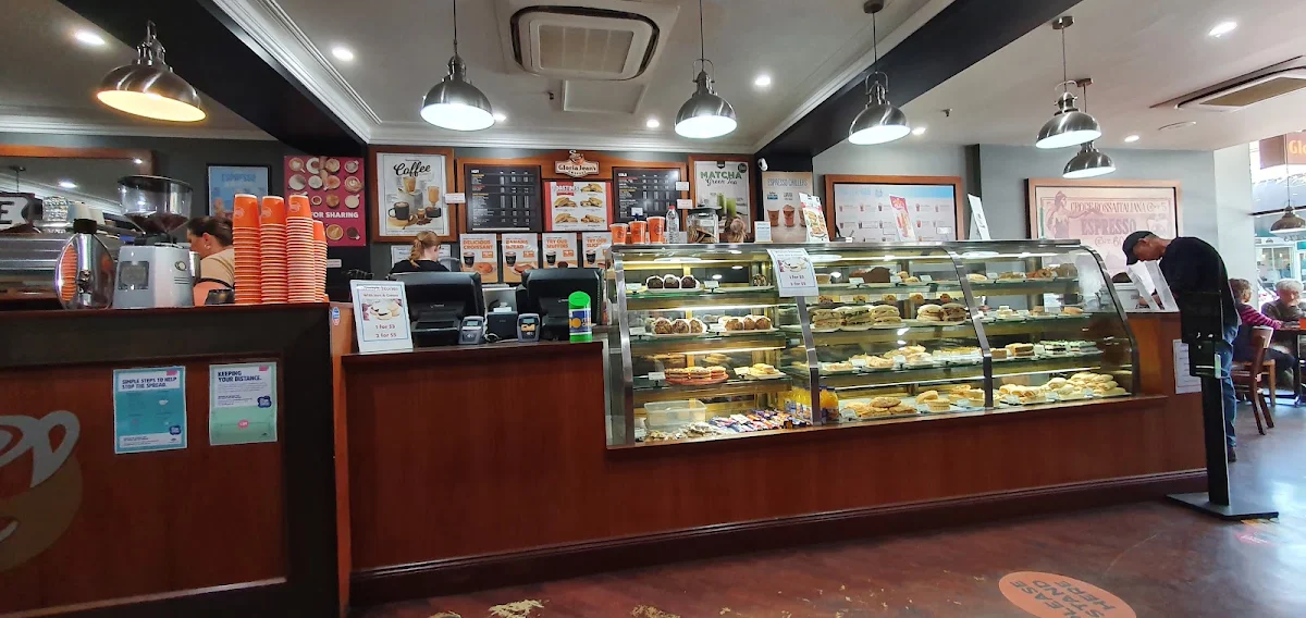 Gloria Jean's Tamworth cover