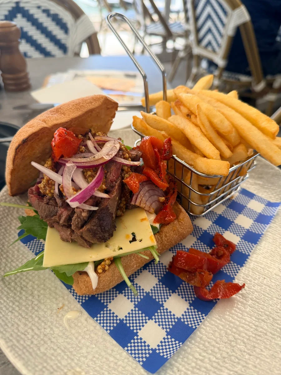 Food & drink, The Anchorage Café