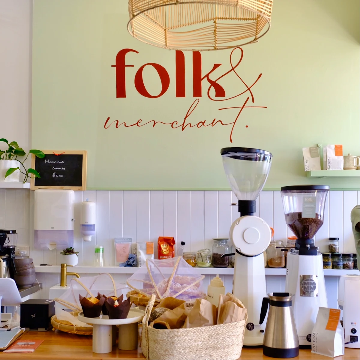 Food & drink, Folk & Merchant