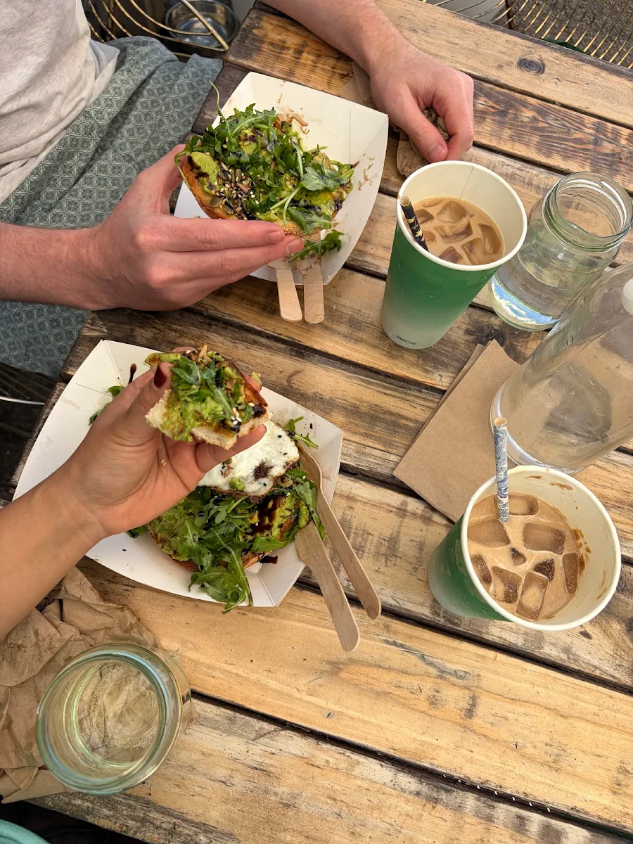 Food & drink, Folk & Merchant